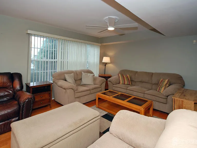 1101 Stony Brook Way — Photo 6