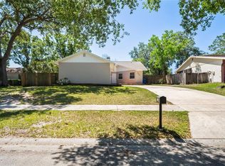 18406 Sterling Silver Cir, Lutz, FL 33549