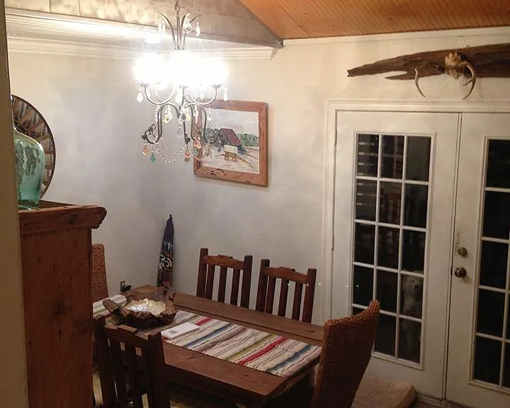 2252 Edinburgh Ave — Photo 10