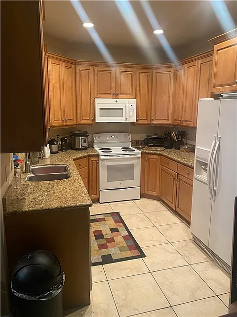 221 N 1200 W — Photo 3