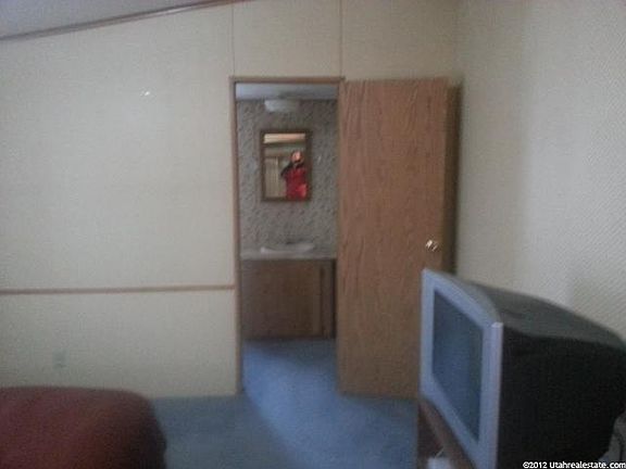 5th image of 8621 S Meadowlark Ln