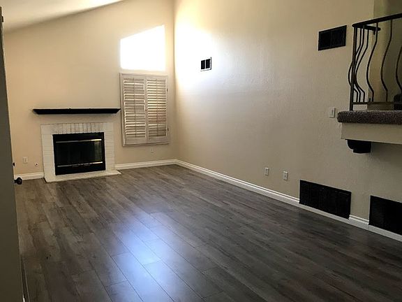 4th image of 824 Timberwood Pl