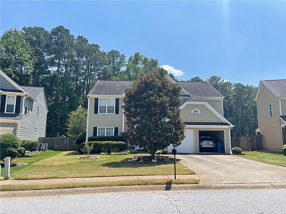 2nd image of 1045 Laurel Cove Dr