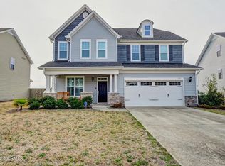 122 Hampton Dr, Holly Ridge, NC 28445