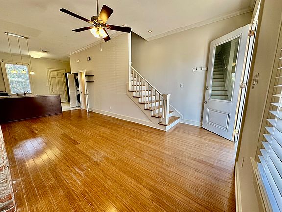 4th image of 534 1st St