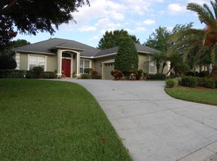 5564 Woodwind Hills Dr, Lakeland, FL 33813