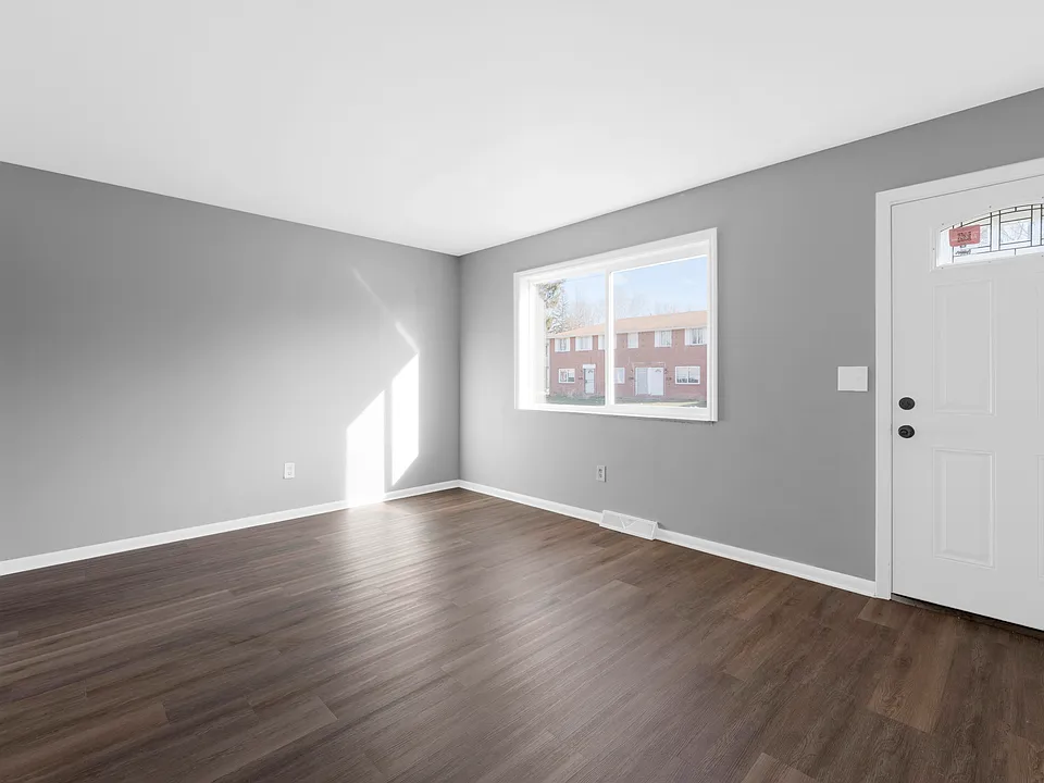 383 Barnett Rd #389