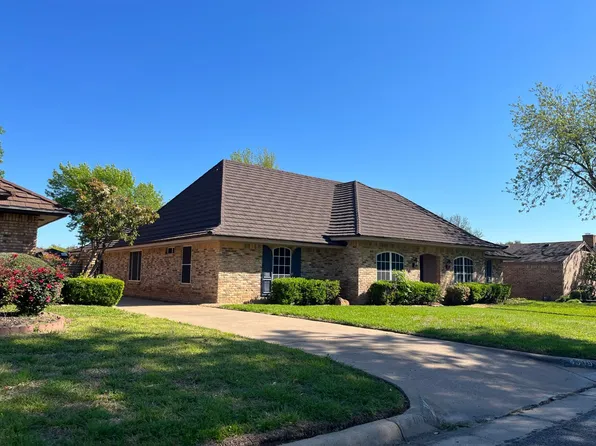 4309 High Springs Ct, Arlington, TX 76016