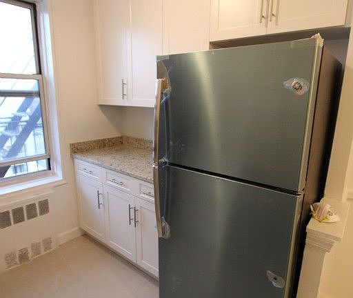 4th image of 10101 67th Dr APT 2B