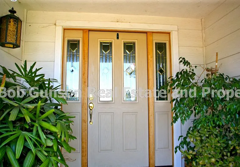 2359 Glendale Cir — Photo 3