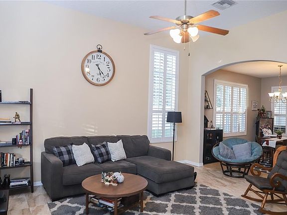 4th image of 3377 Oak Brook Ln