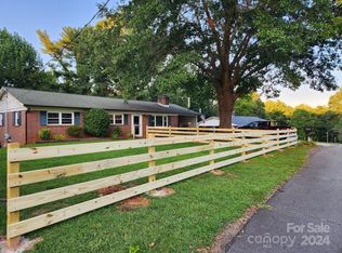 115 Hilltop Ave, Valdese, NC 28690