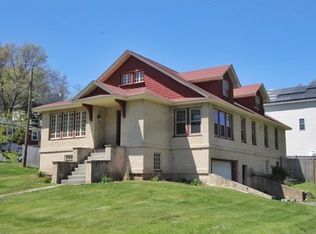 28 Forsberg St, Worcester, MA 01607