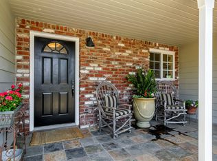 19 Warford Ter, Orinda, CA 94563