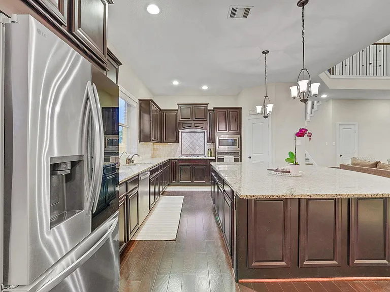 10423 Hatcher Dr — Photo 18