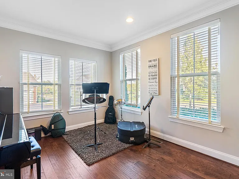 26769 Crusher Dr — Photo 5