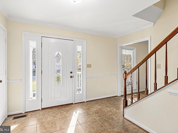 3rd image of 6229 Sweetbriar Dr