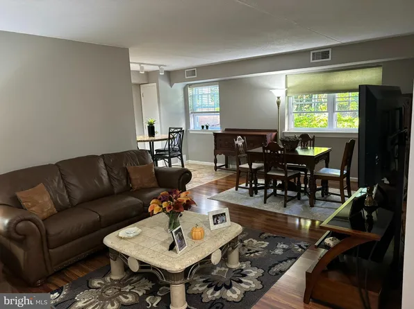 919 Montgomery Ave APT G4, Bryn Mawr, PA 19010