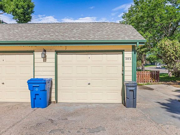 3rd image of 1048 Tierra Ln #202