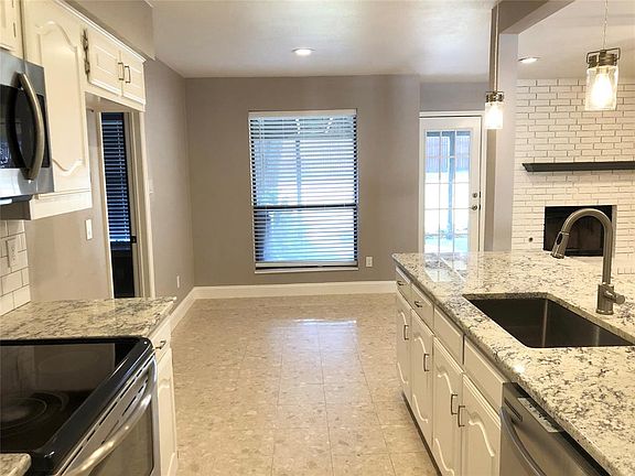 4th image of 5017 Brookview Dr