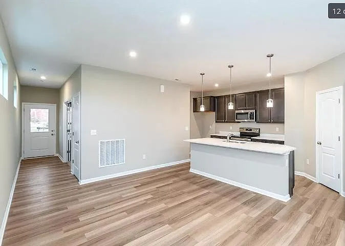 10309 Gateway Dr — Photo 13