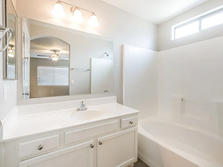 12929 W Willow Ave — Photo 10