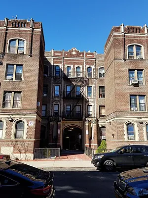 Rented by BRICK & GALO REALTY CORP | media 21