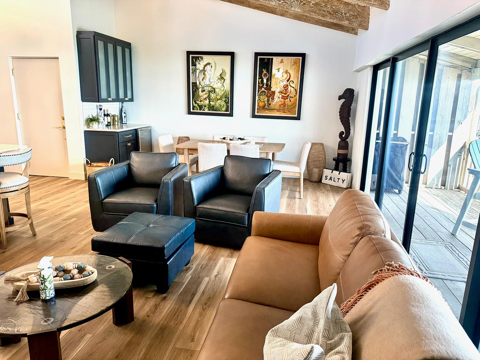 2 bed, 2.0 bath, 1048 sqft, $5,800 — Photo 3