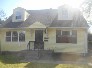 1053 E Dunedin Rd, Columbus, OH 43224