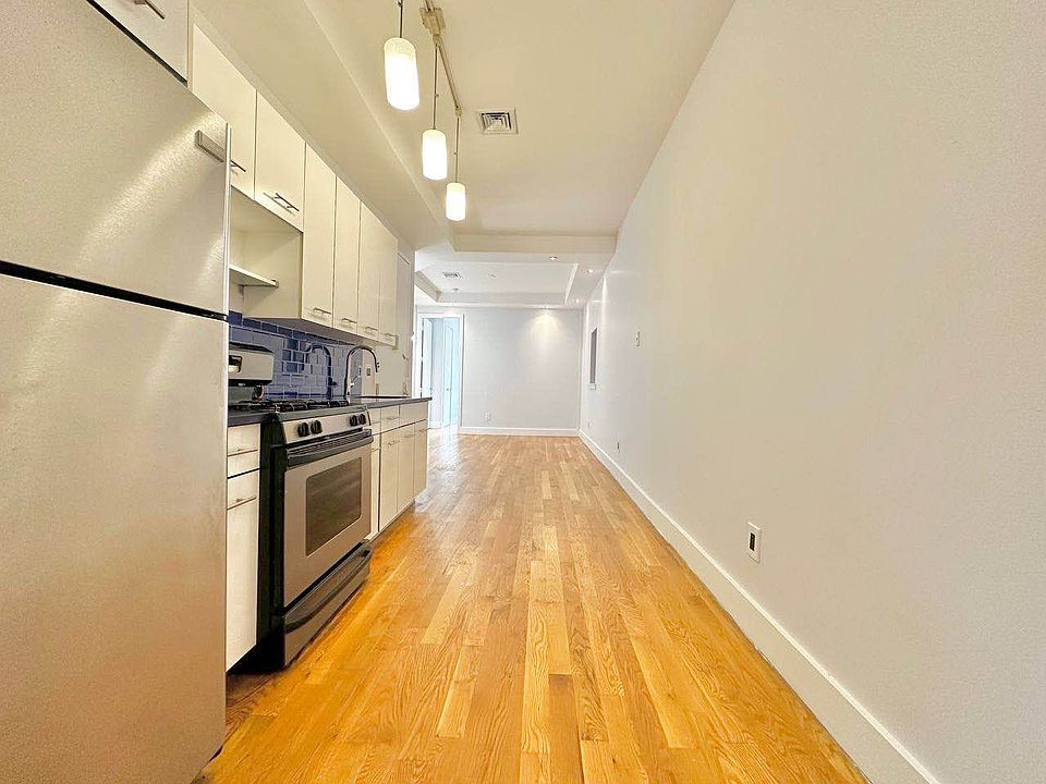 1st image of 64 Palmetto St #2S