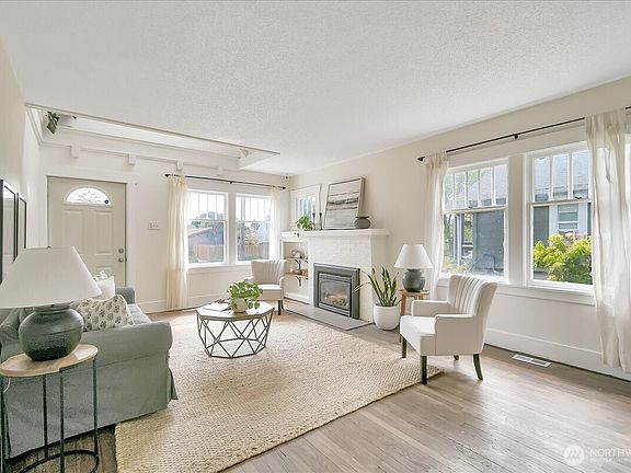 4th image of 3614 S Ainsworth Avenue