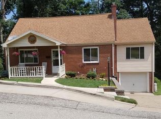 440 McClellan Dr, Pittsburgh, PA 15236