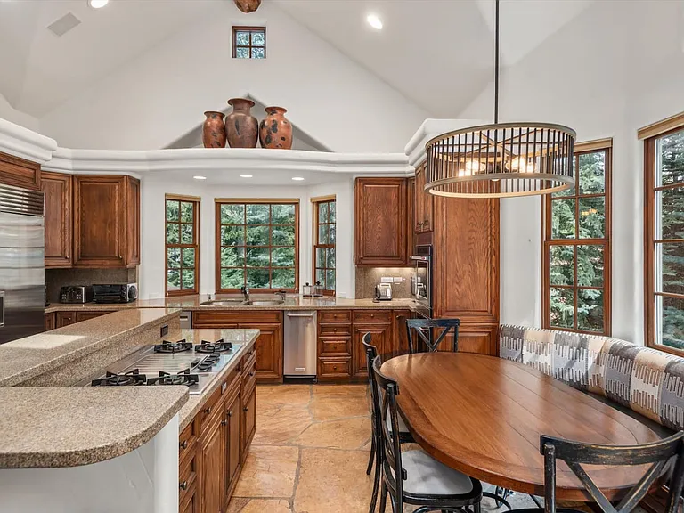 27 Timber Ridge Ln — Photo 11