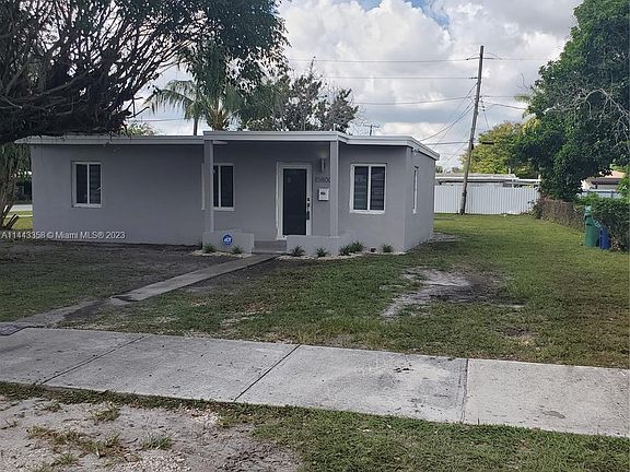 4th image of 15800 Bunche Park School Dr