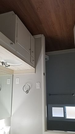 5th image of 6235 Comstock Ave #5