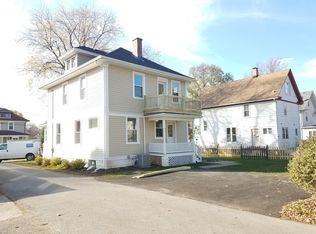 450 Maple Ave, Aurora, IL 60505