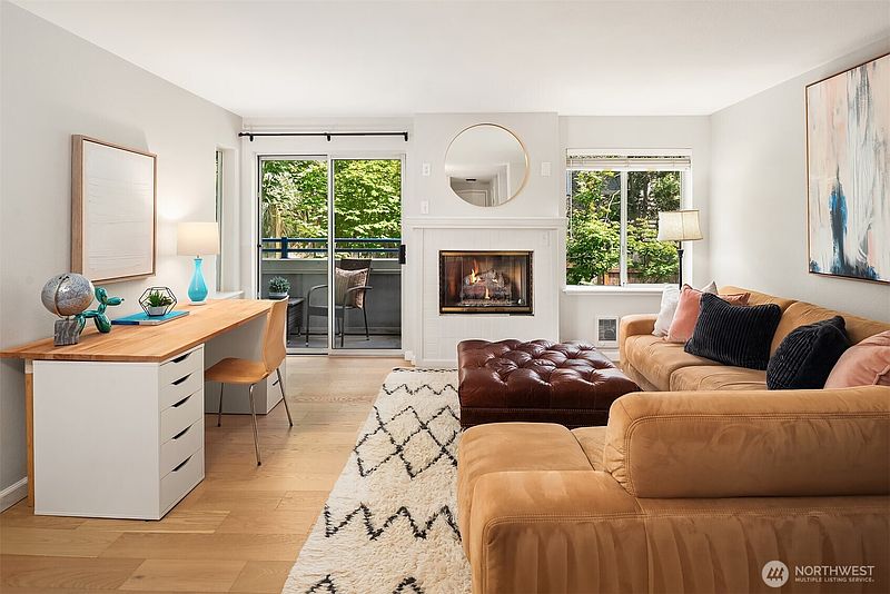 3rd image of 2244 13th Avenue W #313