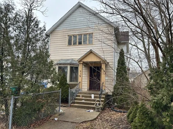 519 N Broadway St, Joliet, IL 60435