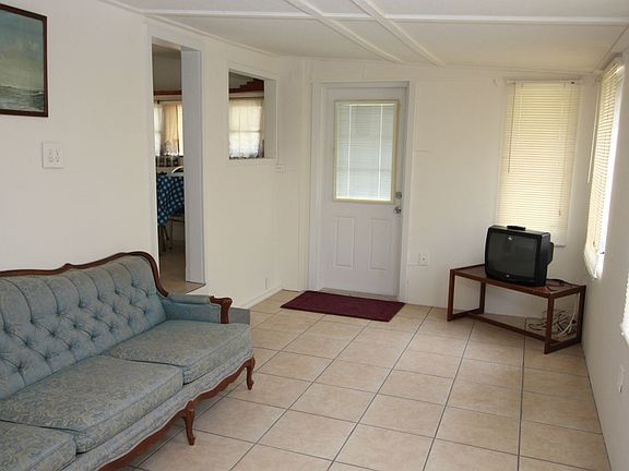 Living Room and Entry