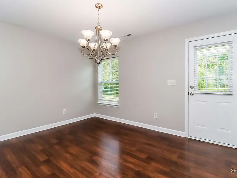 5125 Stone Park Dr — Photo 7