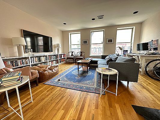 1st image of 24 W 131st St APT 4
