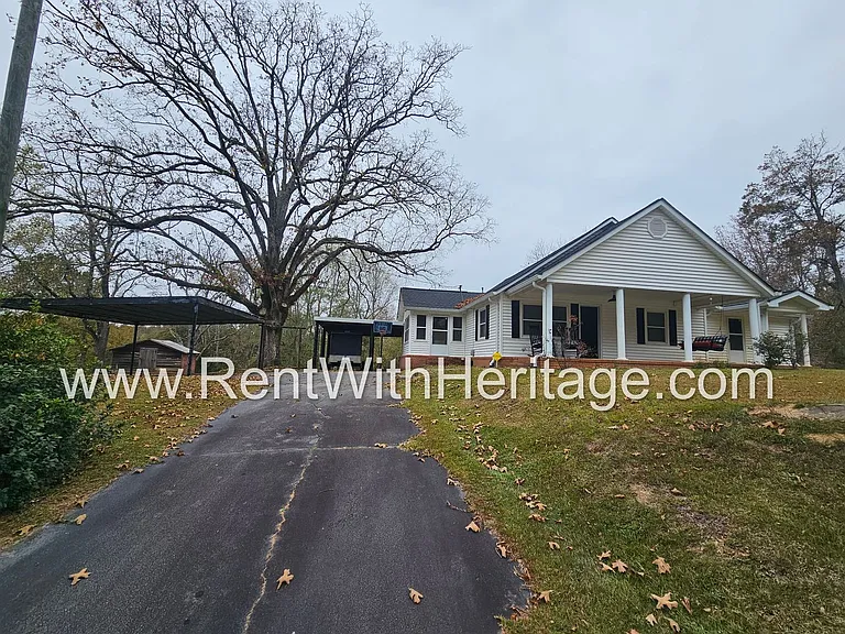 7477 Post Rd — Photo 1