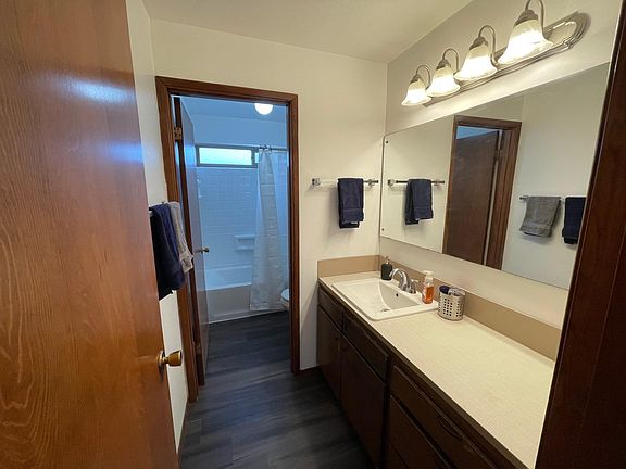 3rd image of 3818 S Edmunds St #207