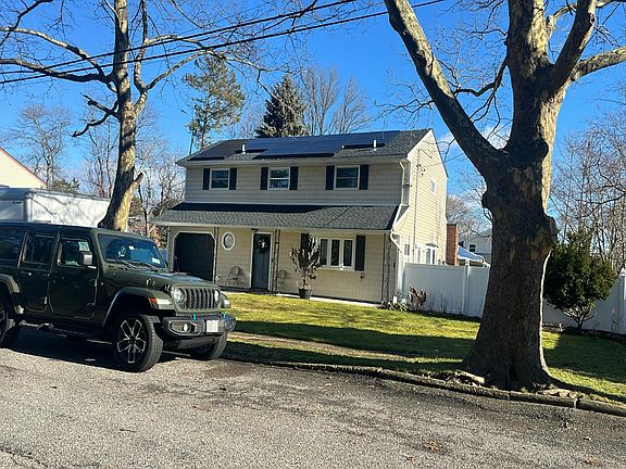 2nd image of 29 Bark Ave