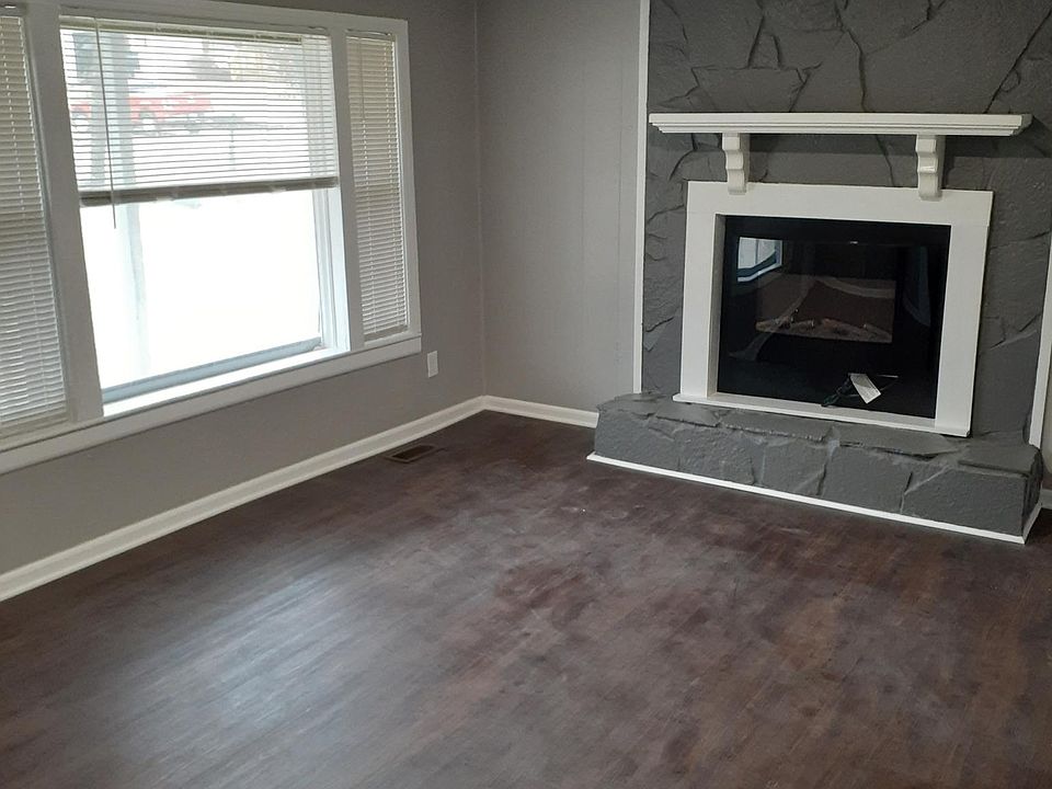 Living Room, Electric Fireplace