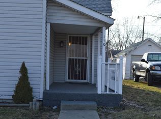 110 N Paris St, Catlin, IL 61817