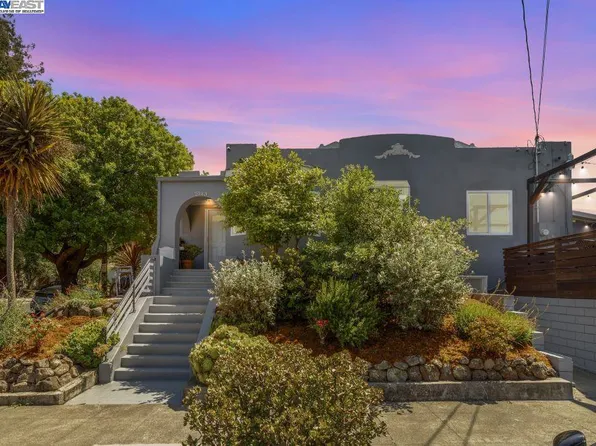 2133 E 30th St, Oakland, CA 94606