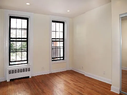 Rented by Issembert Companies | media 6