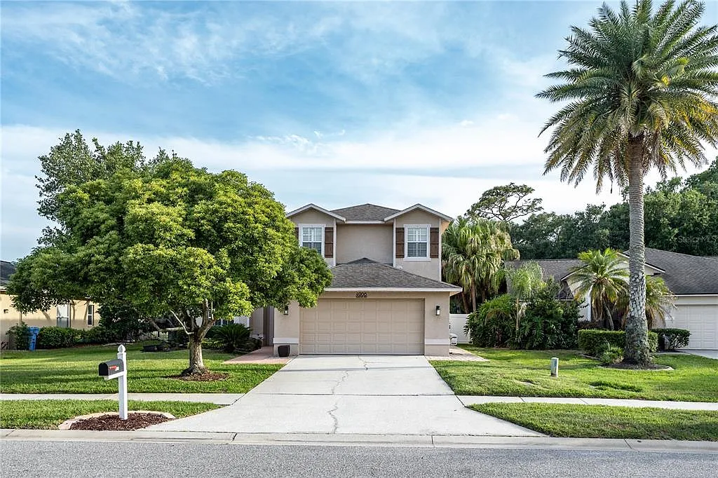 3 bed, 2.5 bath, 2099 sqft, $3,395 — Photo 1