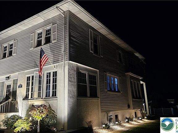 2nd image of 1839 Richmond Ave